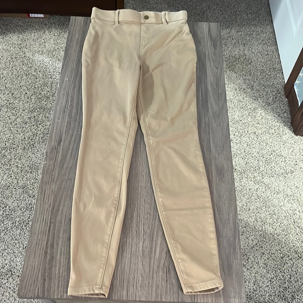 Beige Skinny Jeans